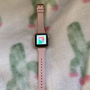 💓Rose Gold Fitbit Versa💓
